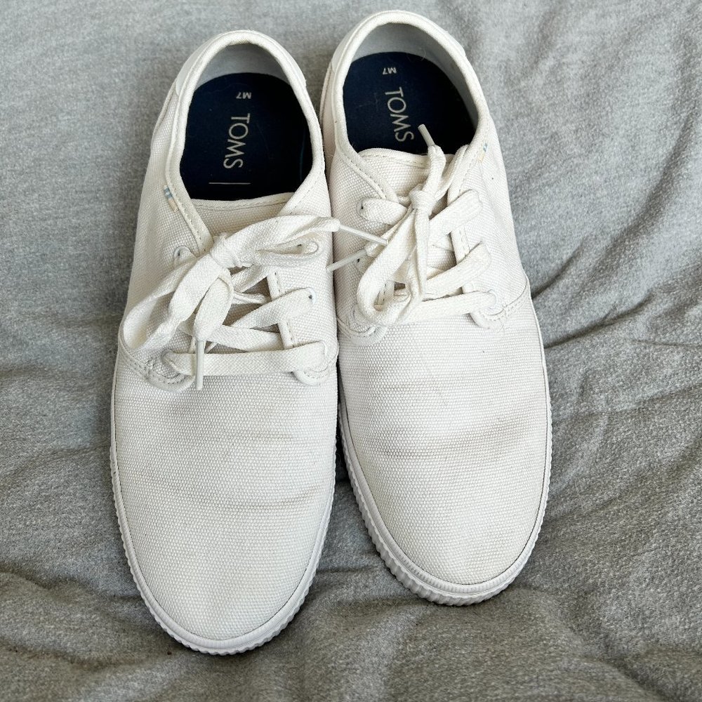 Tom's Carlo Sneaker - Men's size 7
